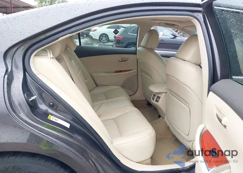 2011 Lexus Es 350 z USA, uszkodzony, nr VIN JTHBK1EG7B2450409